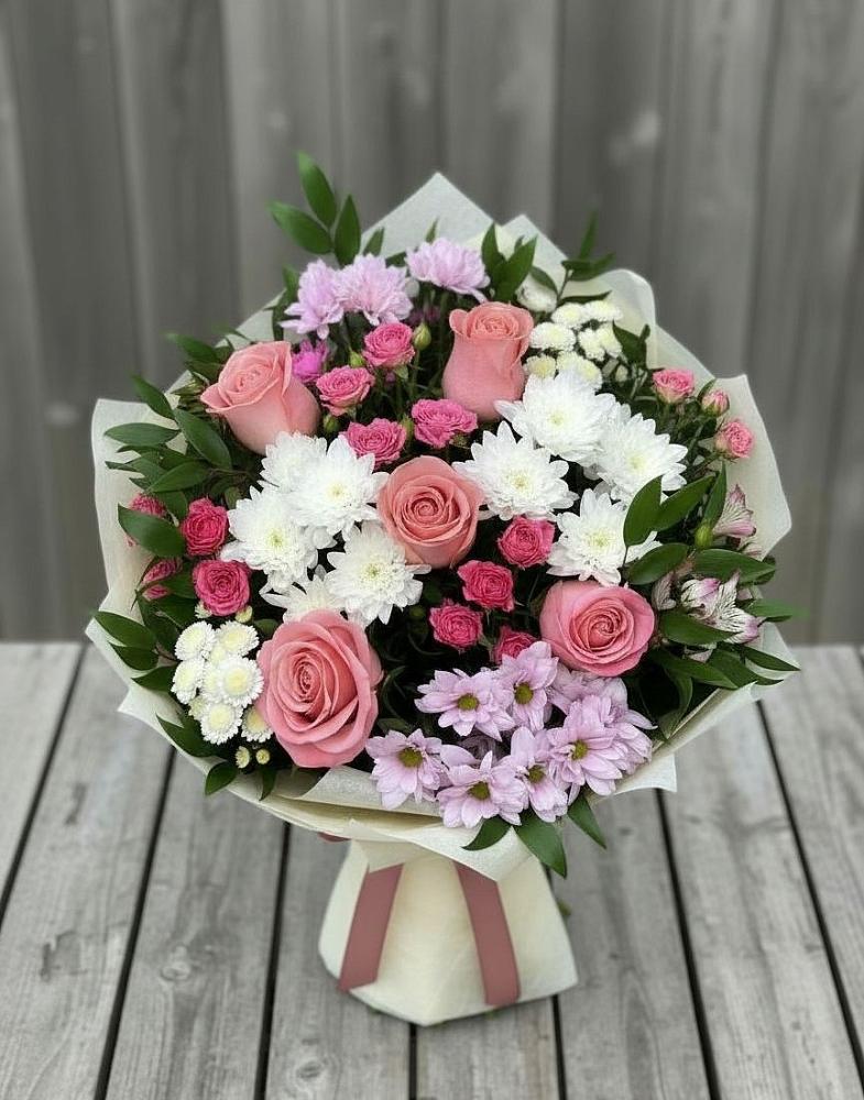 Букет цветов из: Альстромерии, Гвоздики, Розы и Хризантемы в Сигаево