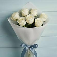 Букет 7 Белых роз Эдлесс Лав в Сигаево