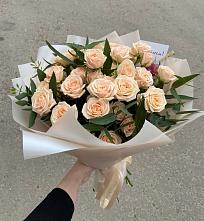 Букет Кремовые розы Латте в Сигаево