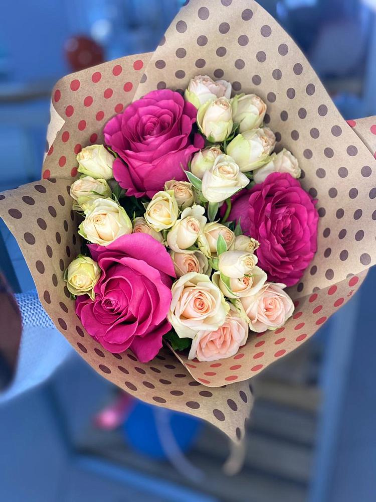 Букет цветов из: Розы в Сигаево