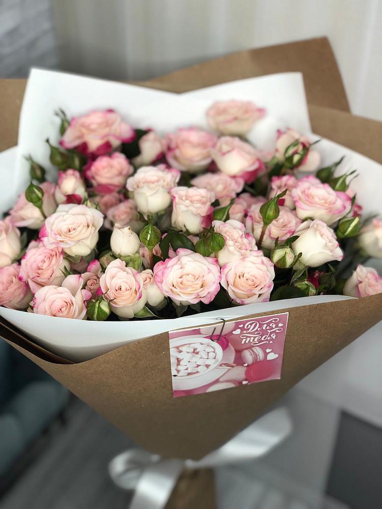 Букет цветов из: Розы в Сигаево