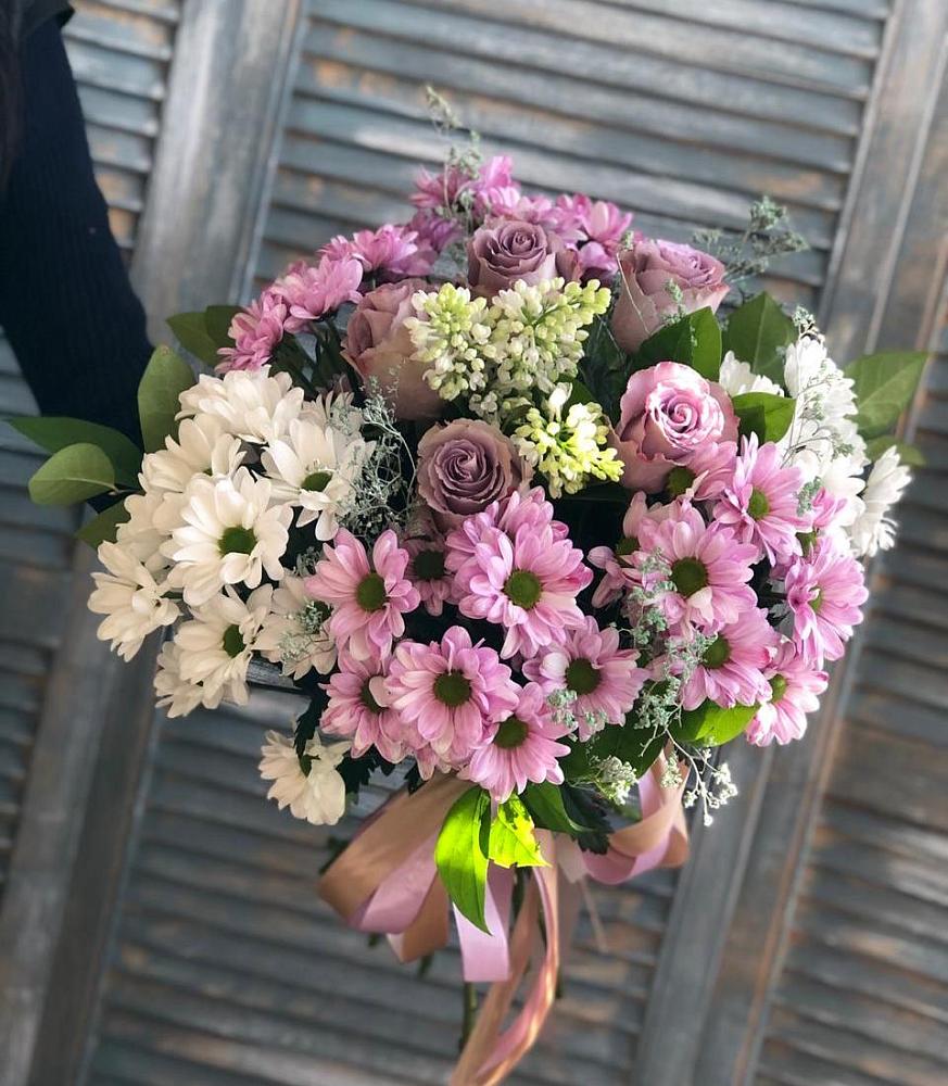 Букет цветов из: Хризантемы и Розы в Сигаево