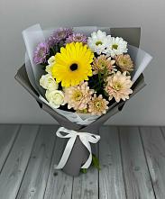 Букет цветов из:  Розы, Герберы и Хризантемы в Сигаево