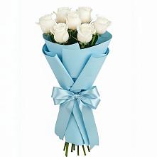 Букет 7 белых роз Проуд в Сигаево