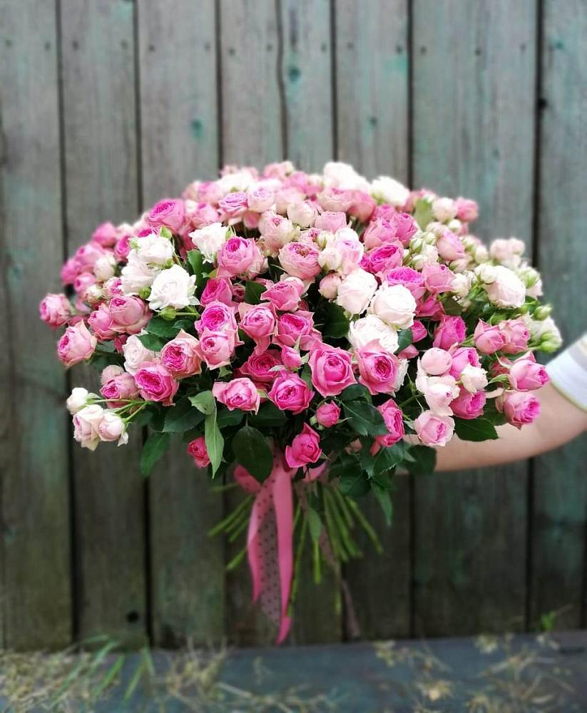Букет Розовые кустовые розы Натали и Лав Лидия в Сигаево