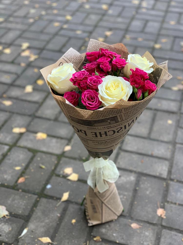 Букет цветов из: Розы в Сигаево